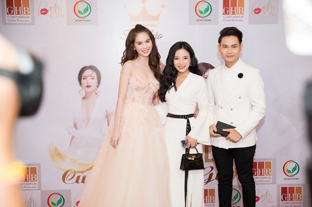 Hội thảo “Trắng da cùng chuyên gia” – Nơi chia sẻ bí quyết trắng da an toàn cho phái đẹp