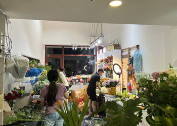 Shop hoa Ruby Flower liên tục nổ đơn nhân dịp Quốc Tế Phụ Nữ