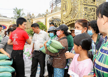 Hoa hậu Lan Trinh vẫn đều đặn làm thiện nguyện mỗi tháng